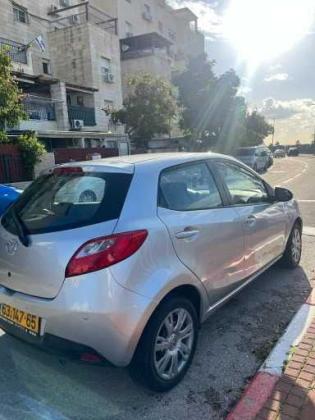 מאזדה H Dynamic אוט' 1.5 (103 כ"ס) בנזין 2008 למכירה בראש העין