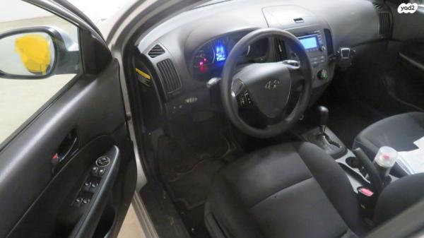 יונדאי i30 Inspire אוט' 1.6 (126 כ''ס) בנזין 2008 למכירה בלוד