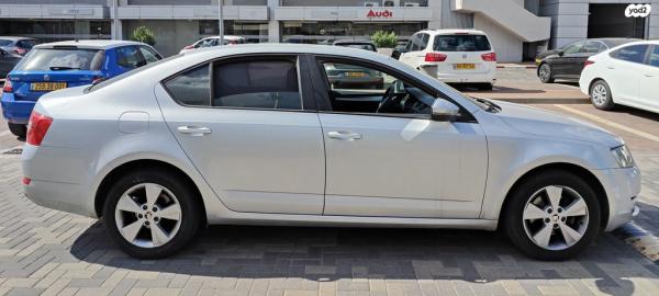 סקודה אוקטביה Elegance אוט' 1.4 (140 כ''ס) בנזין 2013 למכירה במדרך עוז