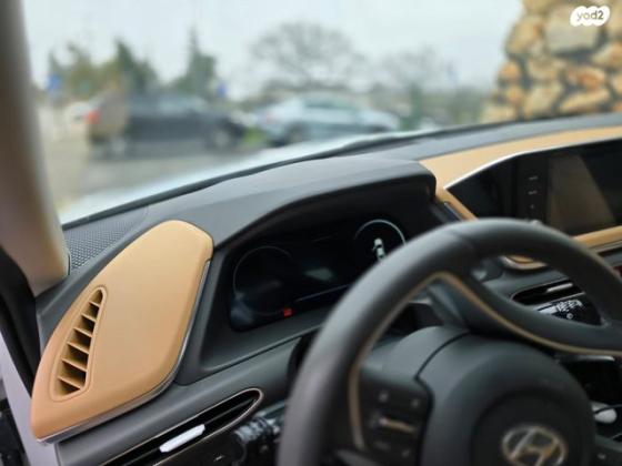 מיצובישי אאוטלנדר 4X4 Luxury TTH אוט' 7 מק' 2.5 (181 כ"ס) בנזין 2021 למכירה בצפת