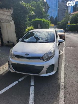 קיה ריו LX הצ'בק אוט' 1.4 (109 כ''ס) בנזין 2015 למכירה ברמת גן