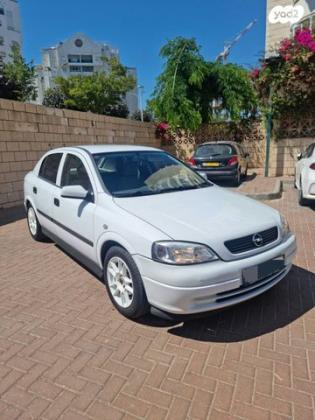 אופל אסטרה CD הצ'בק ידני 1.6 (100 כ"ס) בנזין 2001 למכירה באשדוד
