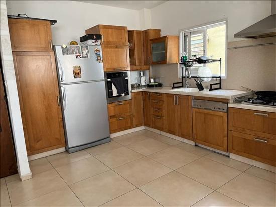 דירת גג 5 חדרים למכירה בראשון לציון | ירושלים | השומר