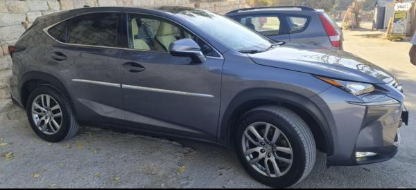 לקסוס NX NX200T Luxury אוט' 2.0 (238 כ"ס) בנזין 2017 למכירה בראש פינה