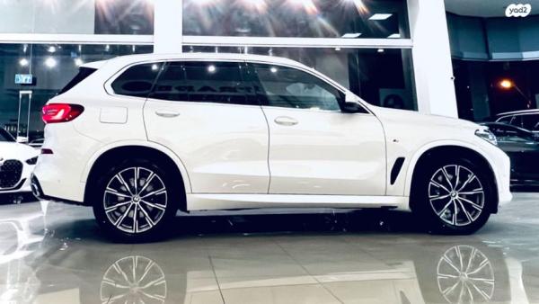 ב.מ.וו X5 4X4 XDRIVE 30D M-Sport SE אוט' דיזל 3.0 (286 כ''ס) דיזל 2022 למכירה בראשון לציון