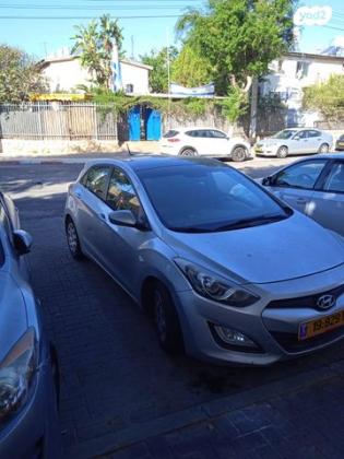 יונדאי i30 Inspire אוט' 1.6 (135 כ"ס) בנזין 2013 למכירה בנתניה
