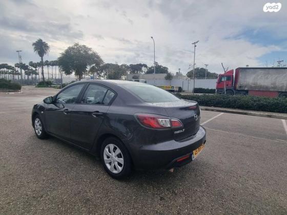 מאזדה i Active סדאן אוט' 1.6 (105 כ''ס) בנזין 2012 למכירה ברחובות