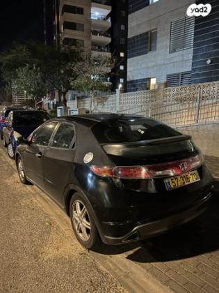 הונדה סיוויק האצ'בק החדשה Comfort אוט' 1.8 (140 כ''ס) בנזין 2009 למכירה בנתניה