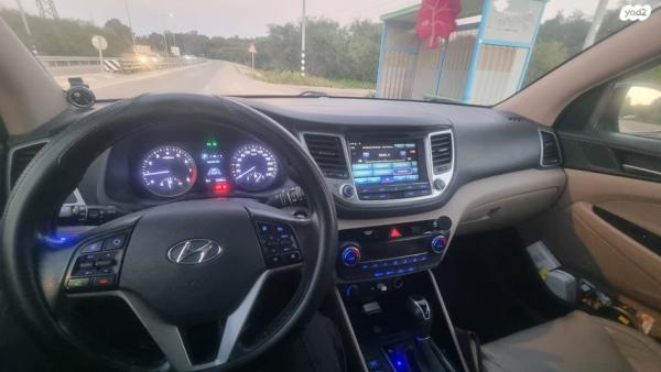יונדאי טוסון Turbo Luxury אוט' בנזין 1.6 (177 כ"ס) בנזין 2018 למכירה בראשון לציון