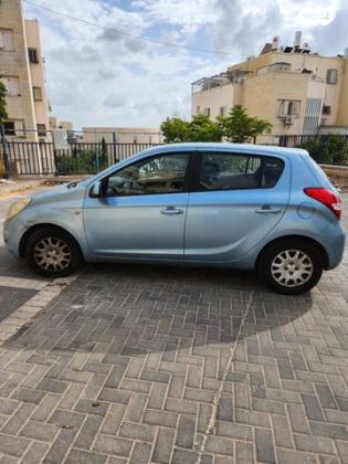 יונדאי i20 GLI אוט' 1.4 (100 כ"ס) בנזין 2009 למכירה באלעד