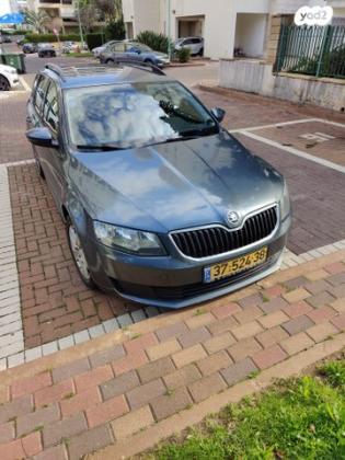 סקודה אוקטביה ספייס Ambition אוט' 1.2 (110 כ''ס) בנזין 2016 למכירה בראשון לציון