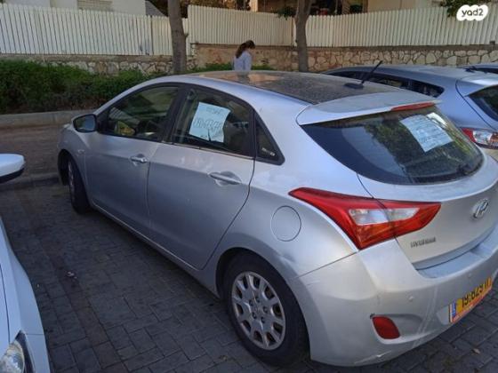 יונדאי i30 Inspire אוט' 1.6 (135 כ"ס) בנזין 2013 למכירה בנתניה