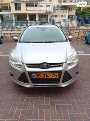 פורד פוקוס Trend סטיישן אוט' 1.6 (125 כ''ס) בנזין 2012 למכירה באלעד