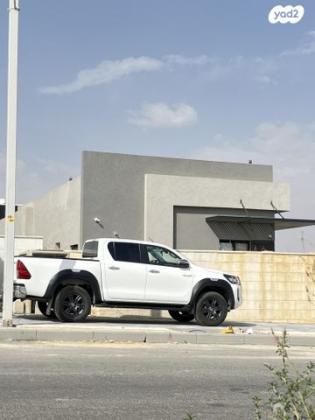 טויוטה היילקס 4X4 4X4 Adventure דאבל קבינה אוט' דיזל 2.4 (150 כ"ס) דיזל 2023 למכירה ברחובות