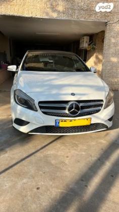 מרצדס A-Class A180 Urban סדאן אוט' 1.6 (122 כ''ס) בנזין 2014 למכירה בירכא