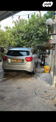מרצדס A-Class A180 Urban סדאן אוט' 1.6 (122 כ''ס) בנזין 2014 למכירה באבו סנאן