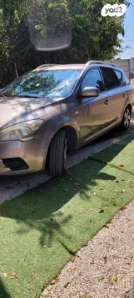 קיה סיד / CEED LX סטיישן אוט' 1.6 (125 כ''ס) בנזין 2010 למכירה בפתח תקווה