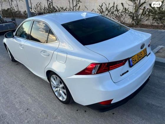 לקסוס IS300h Premium הייבריד אוט' 2.5 (181 כ"ס) בנזין 2014 למכירה בירושלים