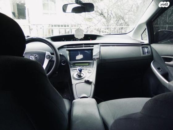 טויוטה פריוס GLI הייבריד אוט' 1.8 (99 כ"ס) בנזין 2011 למכירה בירושלים