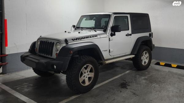 ג'יפ / Jeep רנגלר קצר 4X4 Sport אוט' 3.8 (196 כ''ס) בנזין 2009 למכירה בקרית אונו