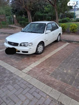 טויוטה קורולה GLI אוט' 1.6 (99-02)- 110 כ"ס בנזין 2001 למכירה בגדרה