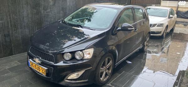 שברולט סוניק RS הצ'בק אוט' 1.4 (140 כ"ס) בנזין 2014 למכירה בעין נקובא