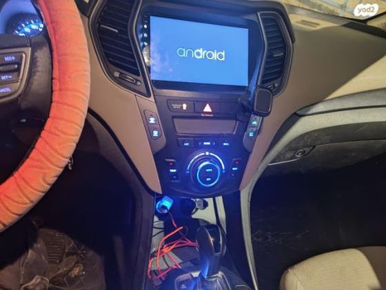 יונדאי סנטה פה 4X4 Premium אוט' דיזל 7 מק' 2.2 (197 כ"ס) דיזל 2015 למכירה בתל אביב יפו