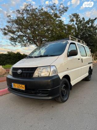 טויוטה הייאס קצר STD ידני דיזל 2.5 (117 כ"ס) דיזל 2008 למכירה בחולון