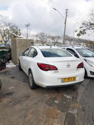 אופל אסטרה Berlina Enjoy סדאן אוט' 1.4 (140 כ"ס) בנזין 2016 למכירה בלוד