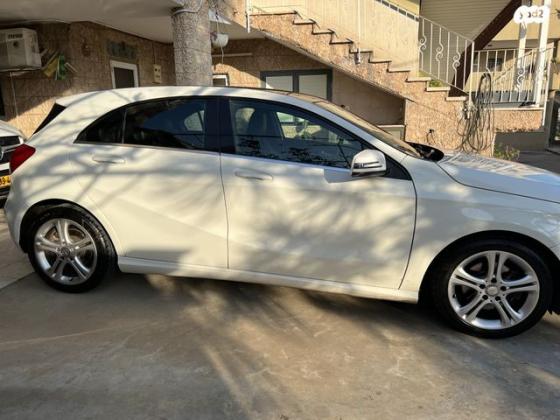 מרצדס A-Class A180 Urban סדאן אוט' 1.6 (122 כ''ס) בנזין 2014 למכירה בירכא