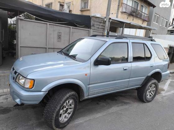 איסוזו רודאו 4X4 LS אוט' 3.2 (205 כ''ס) בנזין 2003 למכירה ברמת השרון