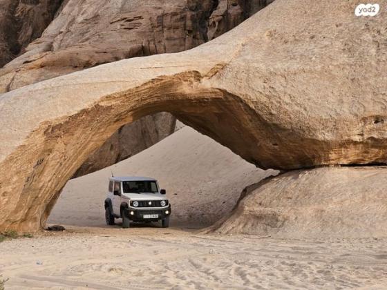 סוזוקי ג'ימני 4X4 GLX 2T ידני 1.5 (102 כ''ס) בנזין 2021 למכירה בכפר אדומים