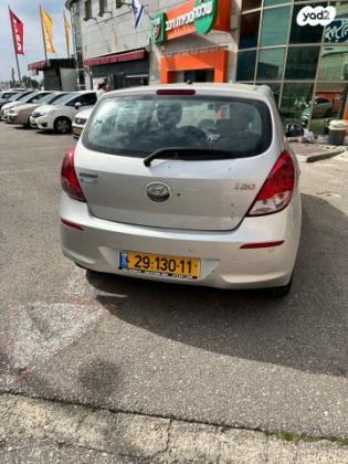 יונדאי i20 Insight אוט' 1.4 (100 כ"ס) בנזין 2013 למכירה בנתניה