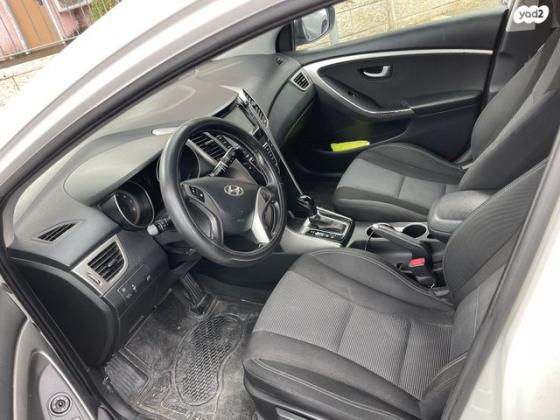 יונדאי i30 Inspire סטיישן אוט' 1.6 (135 כ"ס) בנזין 2014 למכירה בחיפה