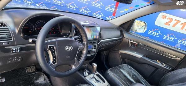 יונדאי סנטה פה 4X4 Luxury אוט' בנזין 7 מק' 2.3 (174 כ''ס) בנזין 2011 למכירה בנתניה