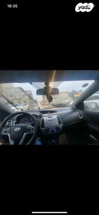 יונדאי i20 Inspire אוט' 1.4 (100 כ"ס) [2009-2015] בנזין 2011 למכירה במג'דל שמס