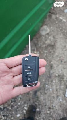 פולקסווגן טוארג 4X4 Luxury V6 אוט' 3.6 (280 כ''ס) בנזין 2008 למכירה בפתח תקווה