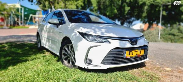 טויוטה קורולה הייבריד Sense סדאן אוט' 1.8 (98 כ''ס) בנזין 2019 למכירה בשערי תקווה