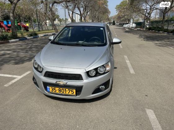 שברולט סוניק LS הצ'בק אוט' 1.4 (101 כ''ס) בנזין 2011 למכירה בנתניה