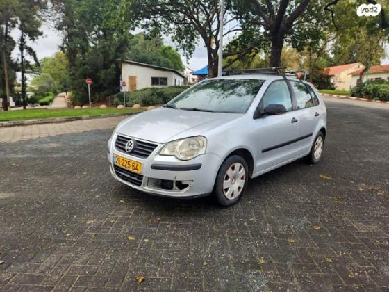 פולקסווגן פולו Trendline ידני 1.4 (80 כ''ס) בנזין 2008 למכירה בגבעת ברנר
