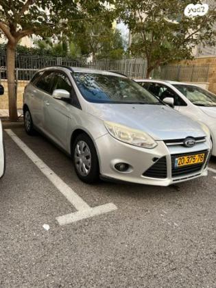 פורד פוקוס Titanium הצ'בק אוט' 2.0 (170 כ''ס) בנזין 2013 למכירה בחיפה