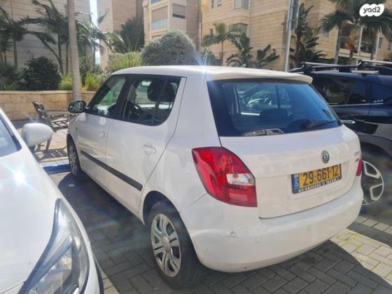 סקודה פאביה Ambition אוט' 1.2 (105 כ''ס) בנזין 2013 למכירה בלוד