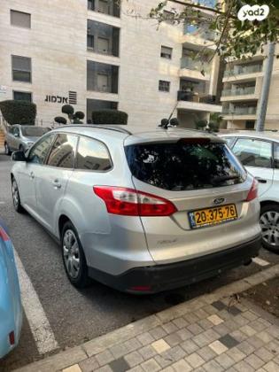 פורד פוקוס Titanium הצ'בק אוט' 2.0 (170 כ''ס) בנזין 2013 למכירה בחיפה