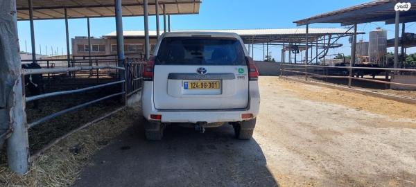 טויוטה לנד קרוזר ארוך 4X4 TS אוט' דיזל 7 מק' 2.8 (177 כ''ס) דיזל 2018 למכירה באחיהוד