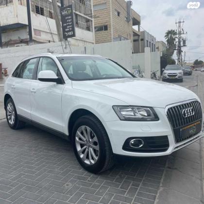אאודי Q5 4X4 Executive אוט' 2.0 (225 כ''ס) בנזין 2014 למכירה בראשון לציון