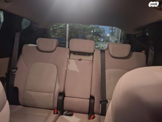 יונדאי סנטה פה 4X4 Premium אוט' דיזל 7 מק' 2.2 (197 כ"ס) דיזל 2015 למכירה בתל אביב יפו