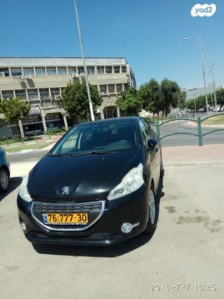 פיג'ו 208 Active ידני 1.2 (82 כ"ס) בנזין 2014 למכירה בקרית גת