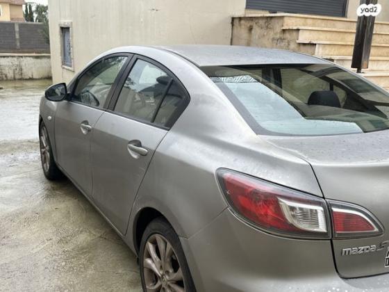 מאזדה i Active סדאן אוט' 1.6 (105 כ''ס) בנזין 2009 למכירה בטירה