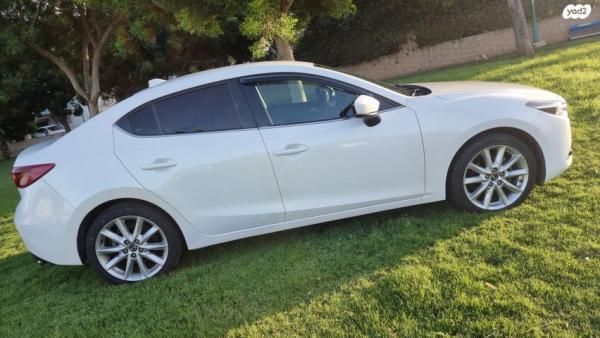 מאזדה i Sport סדאן אוט' 2.0 (165 כ"ס) בנזין 2019 למכירה בפתח תקווה