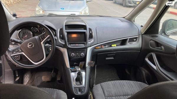 אופל זאפירה Tourer Enjoy אוט' 1.4 (140 כ''ס) בנזין 2014 למכירה בשעלבים